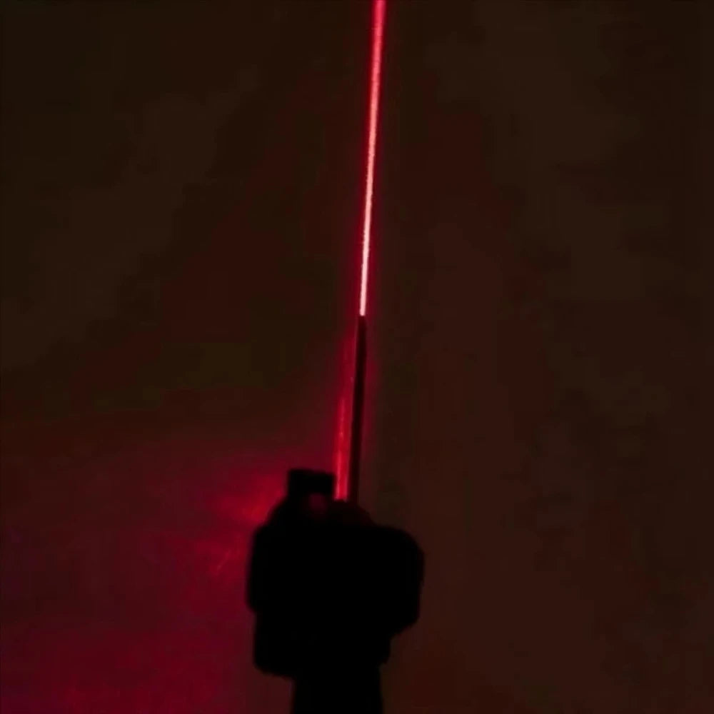 Präzisionsschere mit Laser